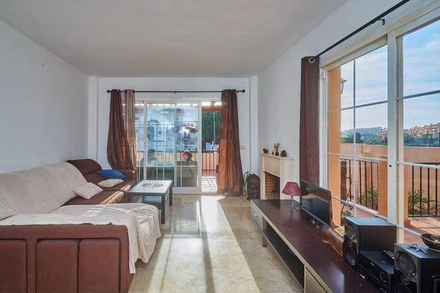 Chalet de 2 habitaciones en El Faro, Mijas en venta con piscina garaje - 550.000 € (Ref: 9823328)
