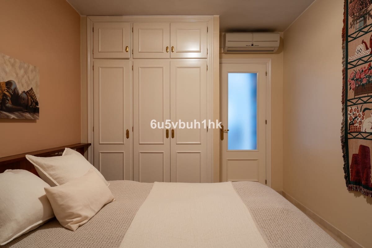 4 soveværelse Byhus til salg i Benalmadena med garage - € 680.000 (Ref: 9823332)