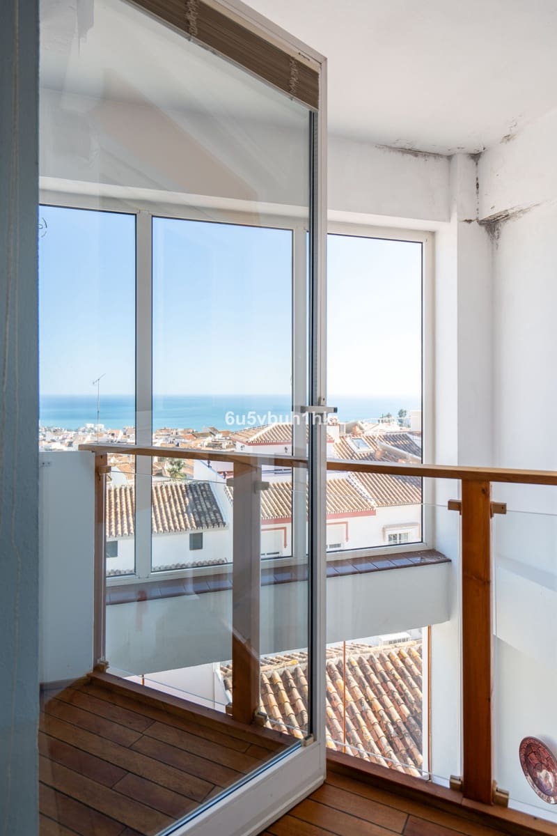 4 soveværelse Byhus til salg i Benalmadena med garage - € 680.000 (Ref: 9823332)