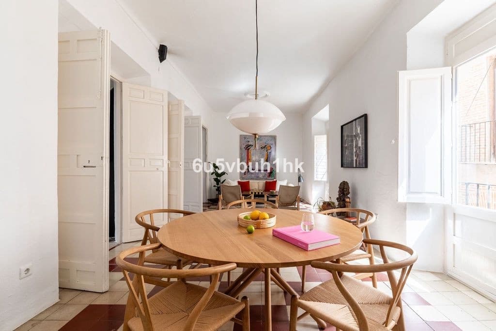 8 soveværelse Byhus til salg i Malaga by - € 1.749.000 (Ref: 9823333)