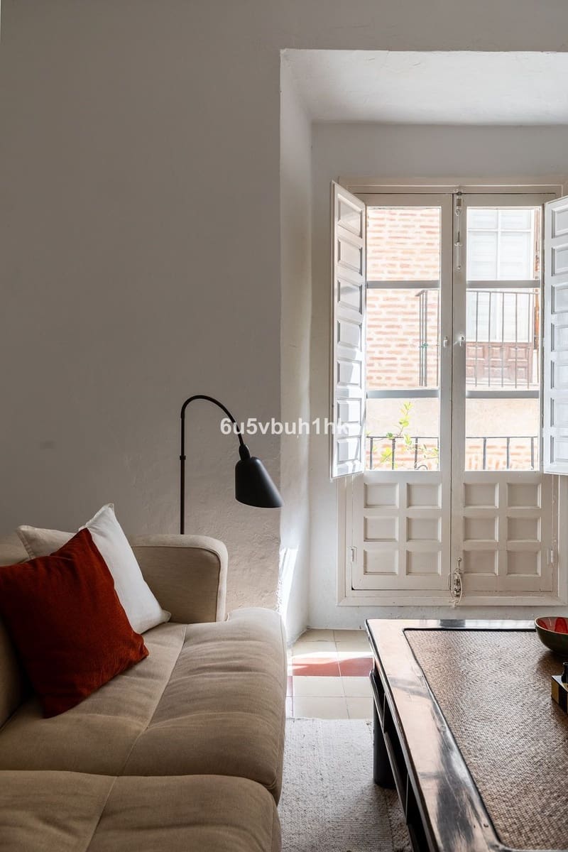 8 soveværelse Byhus til salg i Malaga by - € 1.749.000 (Ref: 9823333)