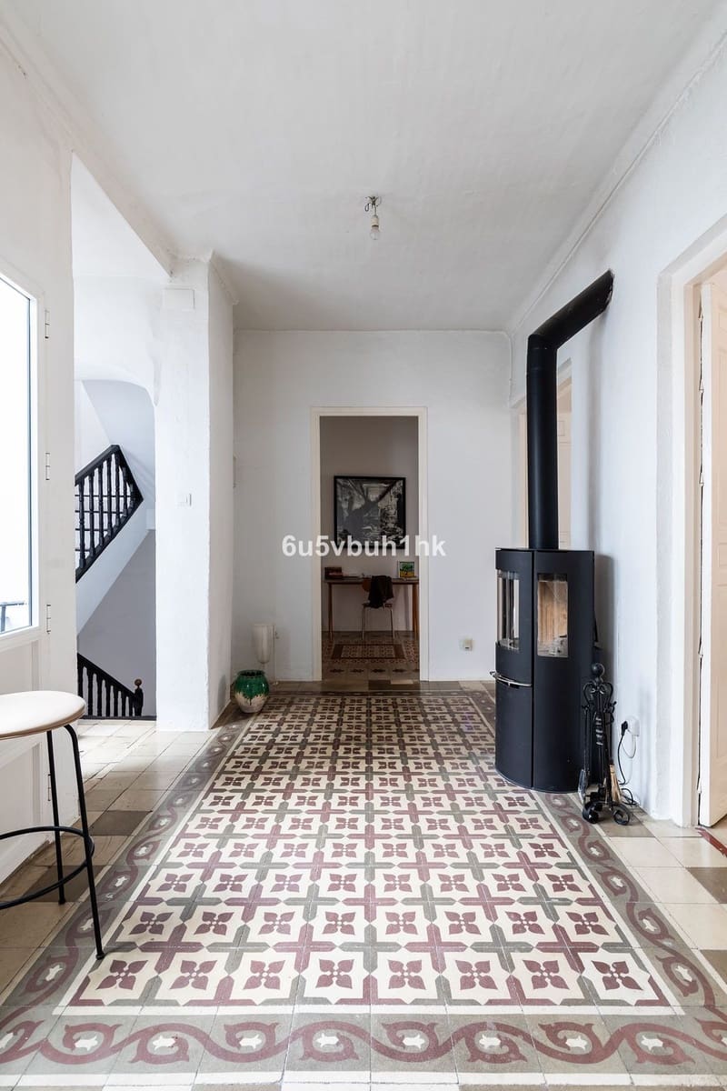 8 soveværelse Byhus til salg i Malaga by - € 1.749.000 (Ref: 9823333)