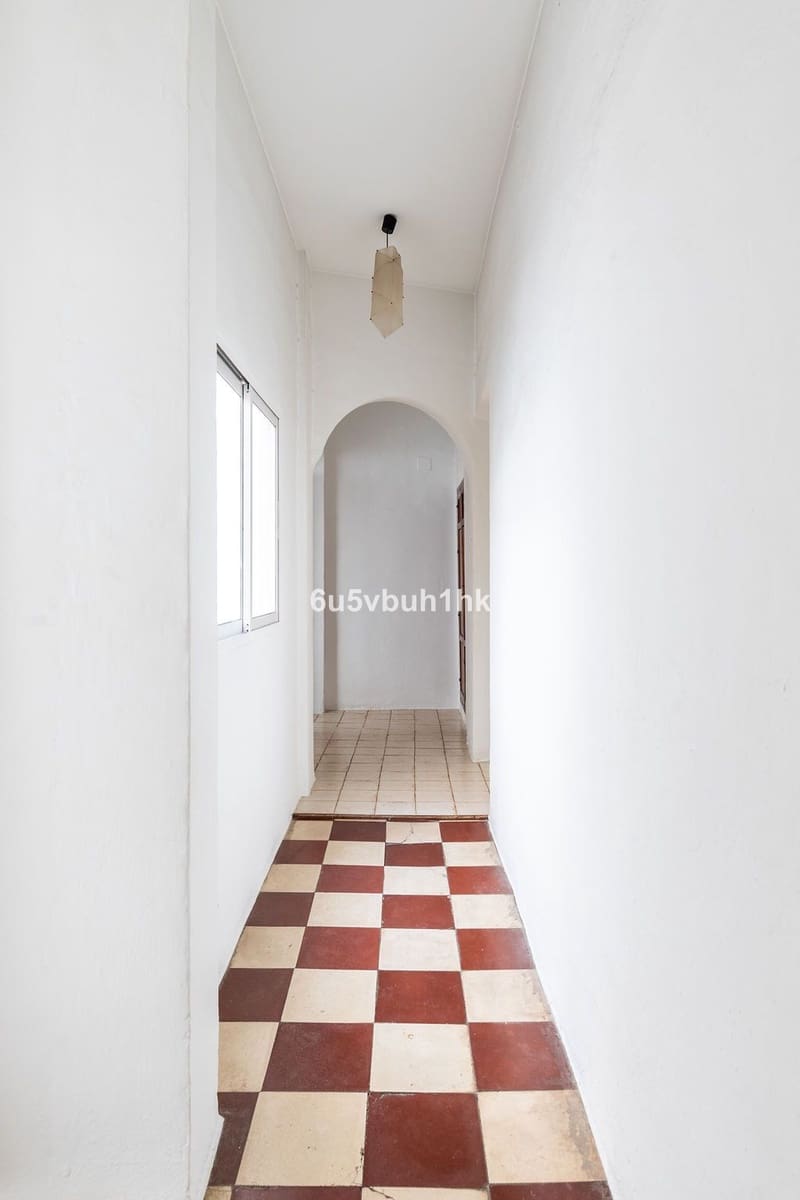 8 soveværelse Byhus til salg i Malaga by - € 1.749.000 (Ref: 9823333)