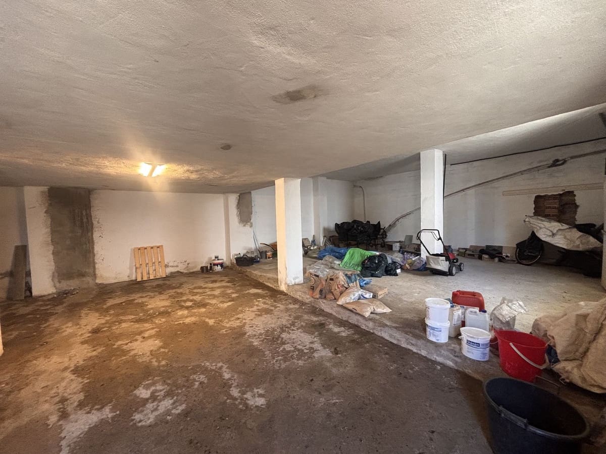 3 makuuhuone Paritalo myytävänä paikassa Nueva Andalucia mukana uima-altaan - 995 000 € (Ref: 9823334)