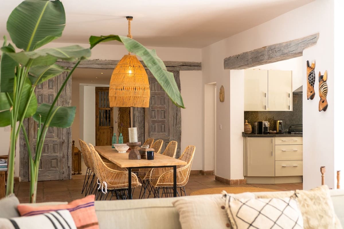 5 Zimmer Villa zu verkaufen in Marbella mit Pool Garage - 2.500.000 € (Ref: 9823335)