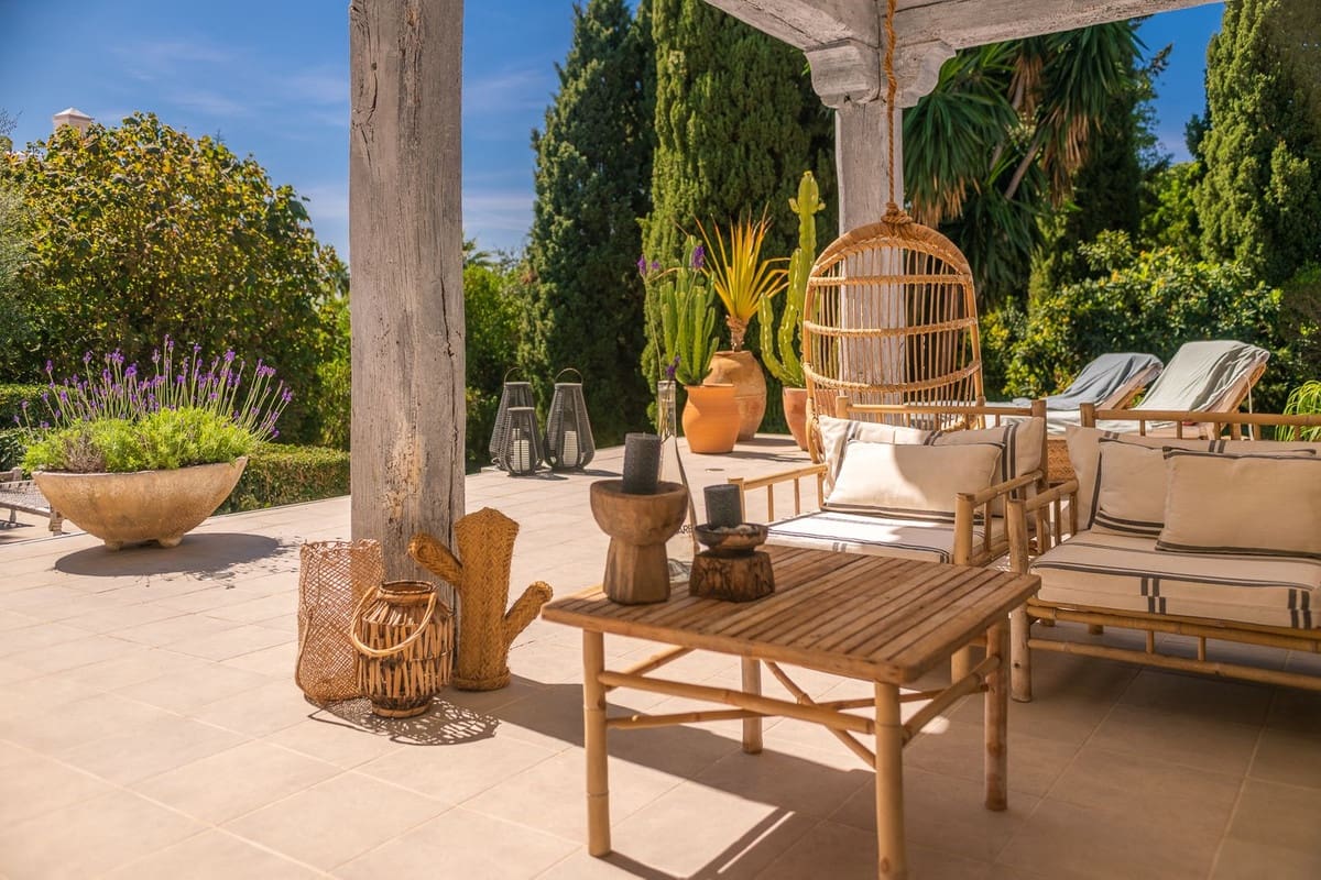 5 Zimmer Villa zu verkaufen in Marbella mit Pool Garage - 2.500.000 € (Ref: 9823335)