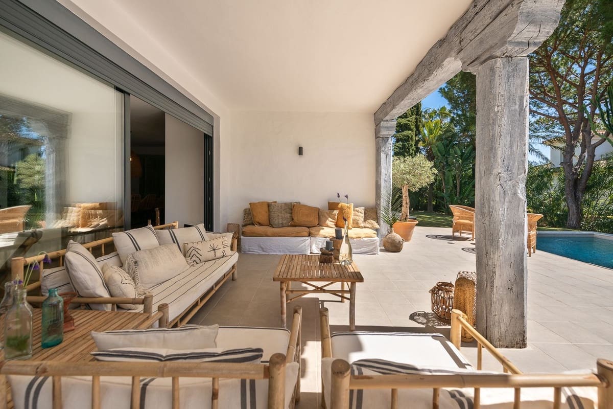 5 Zimmer Villa zu verkaufen in Marbella mit Pool Garage - 2.500.000 € (Ref: 9823335)