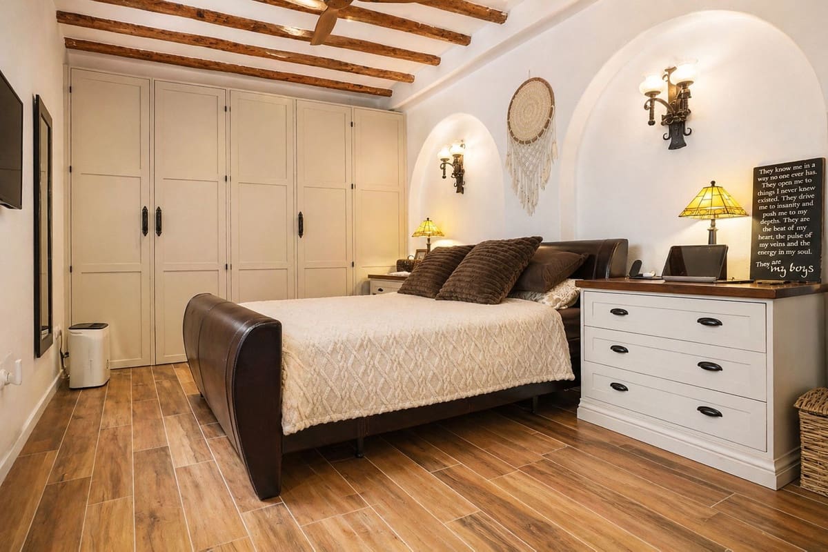 4 Zimmer Haus zu verkaufen in Estepona - 995.000 € (Ref: 9823341)