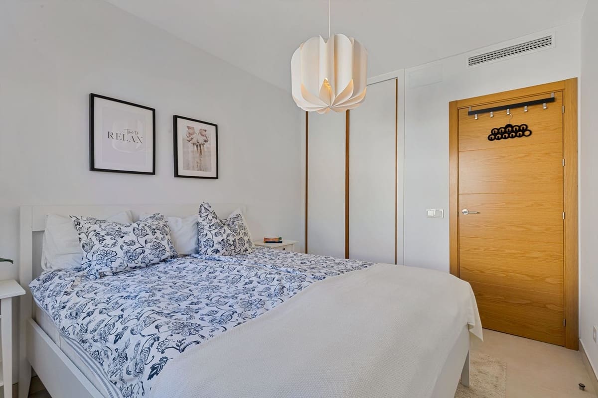 Casa de 3 habitaciones en Fuengirola en venta con piscina garaje - 649.000 € (Ref: 9823343)