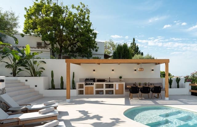4 camera da letto Villa in vendita in Guadalmina Alta, Marbella con piscina - 1.695.000 € (Rif: 9823344)