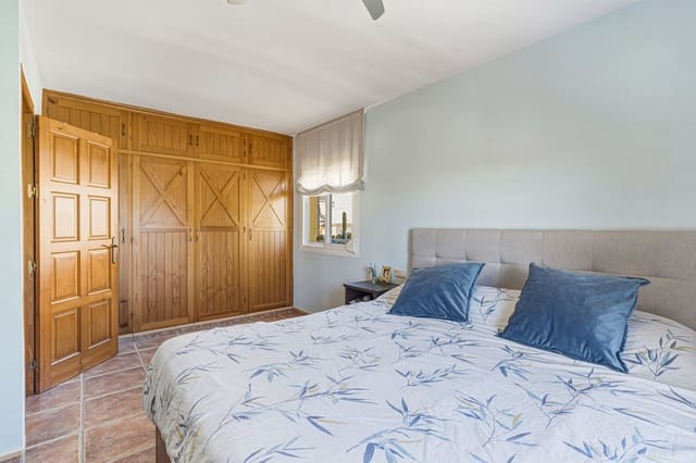 3 soverom Hus til salgs i Las Flores, Mijas med svømmebasseng - € 425 000 (Ref: 9823348)