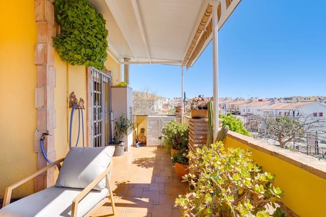 3 soverom Hus til salgs i Las Flores, Mijas med svømmebasseng - € 425 000 (Ref: 9823348)