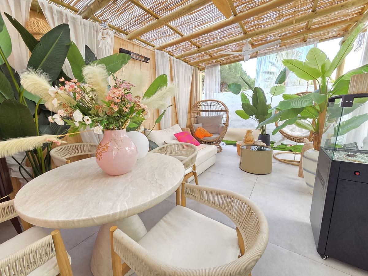 Casa de 2 habitaciones en Nueva Andalucia en venta con piscina - 495.000 € (Ref: 9823349)