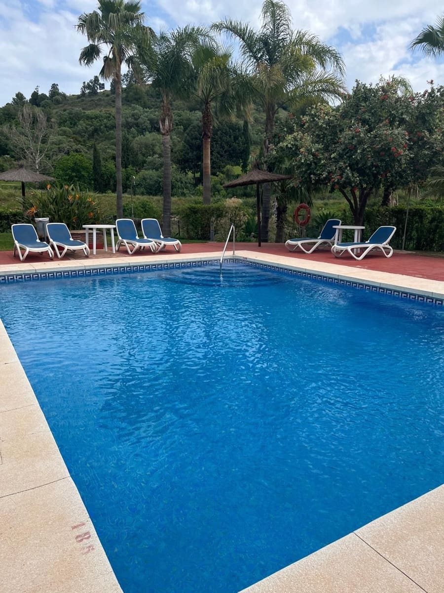 3 sovrum Hus till salu i Alhaurin Golf med pool - 449 000 € (Ref: 9823355)