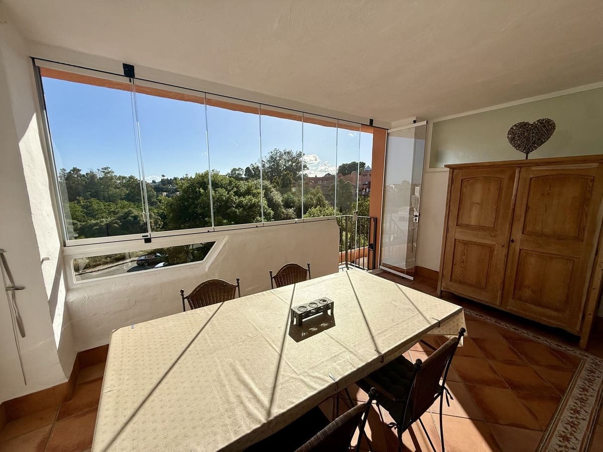 5 bedroom Townhouse for sale in Cabopino with pool - € 539,000 (Ref: 9823356)