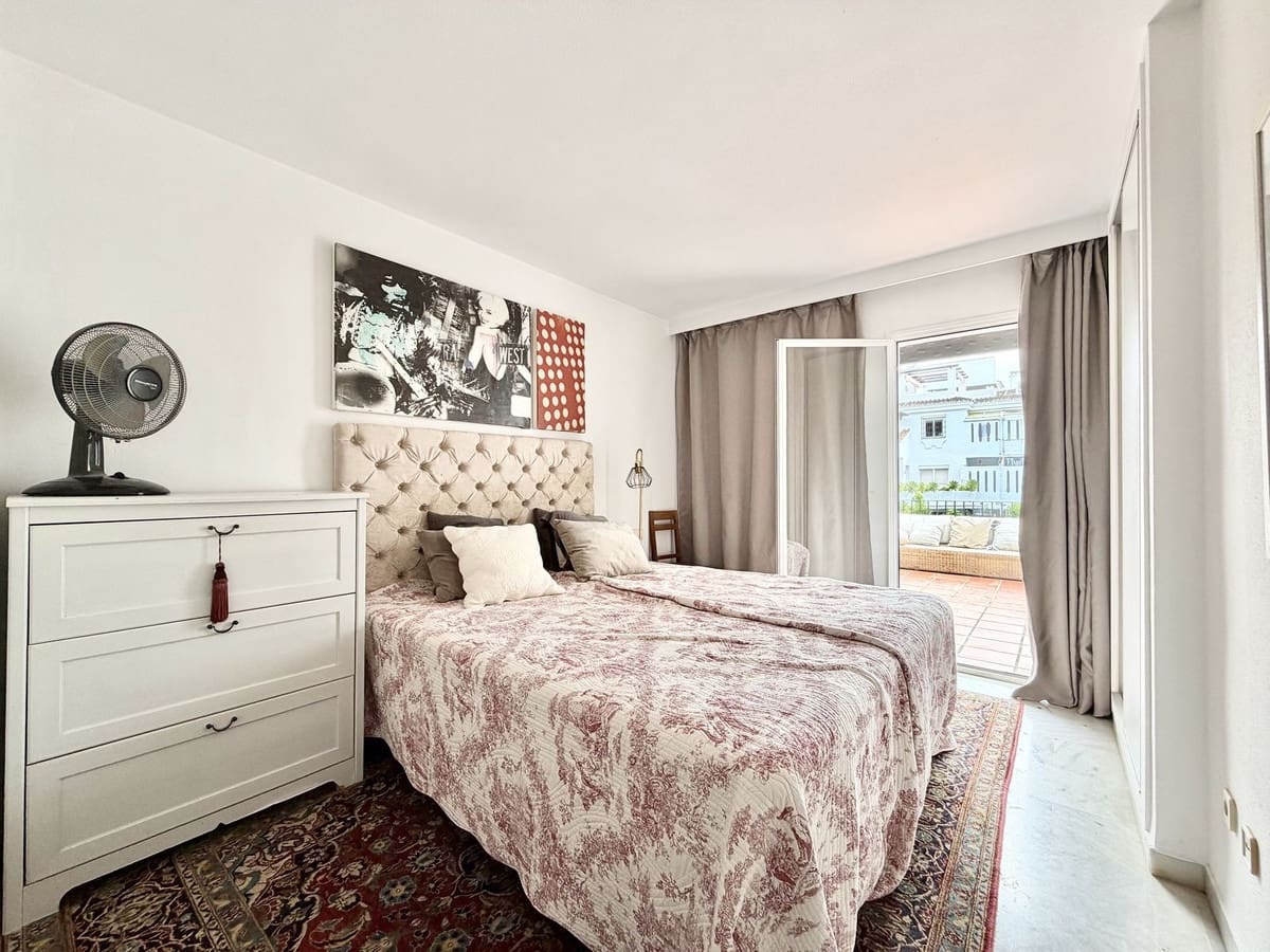 Casa de 3 habitaciones en Nueva Andalucia en venta - 595.000 € (Ref: 9823357)