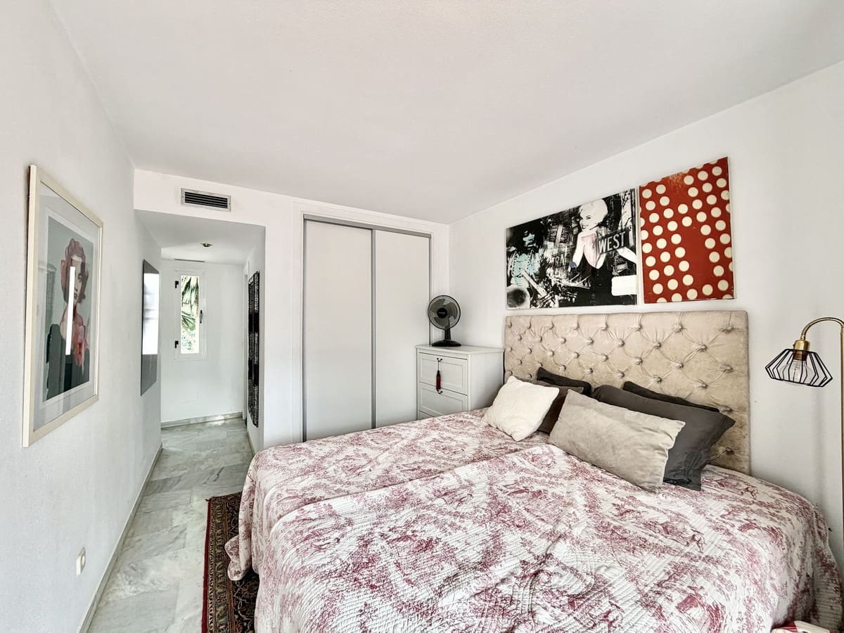 Casa de 3 habitaciones en Nueva Andalucia en venta - 595.000 € (Ref: 9823357)