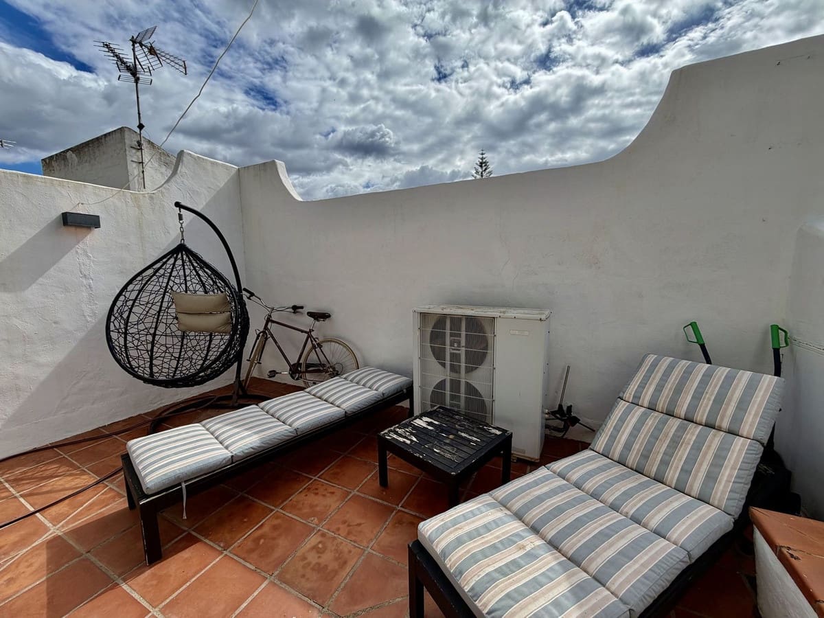 Casa de 3 habitaciones en Nueva Andalucia en venta - 595.000 € (Ref: 9823357)