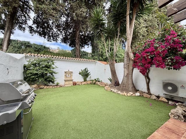 3 slaapkamer Huis te koop in La Dama de Noche - La Alzambra, Marbella - € 595.000 (Ref: 9823357)