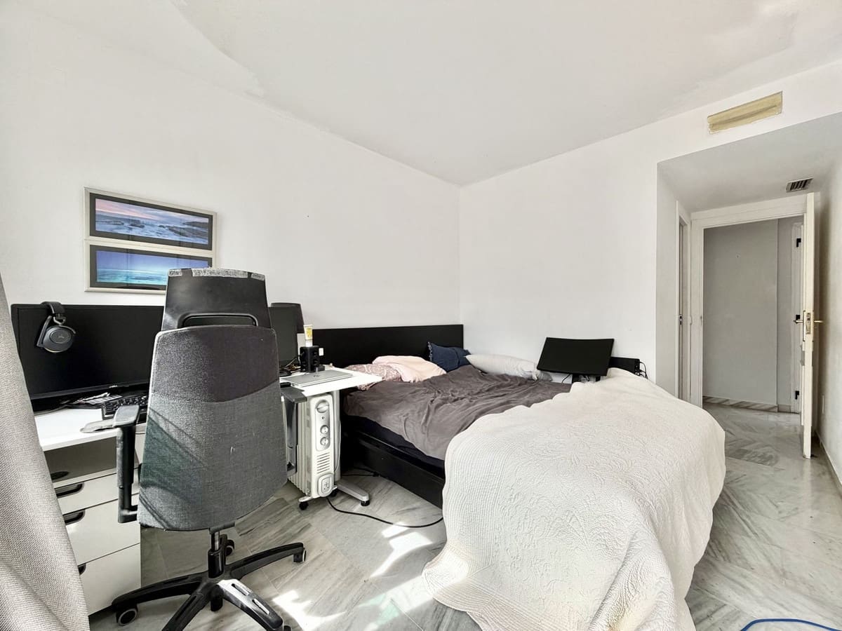 Casa de 3 habitaciones en Nueva Andalucia en venta - 595.000 € (Ref: 9823357)
