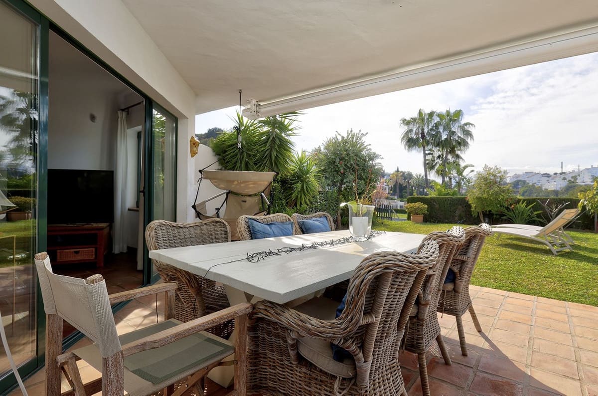 3 bedroom Semi-detached Villa for sale in La Cala de Mijas with pool garage - € 760,000 (Ref: 9823361)