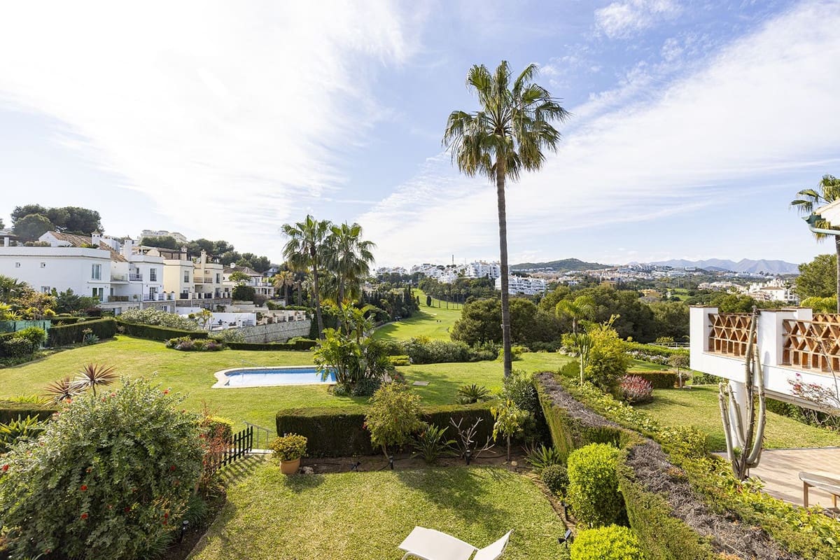 3 bedroom Semi-detached Villa for sale in La Cala de Mijas with pool garage - € 760,000 (Ref: 9823361)