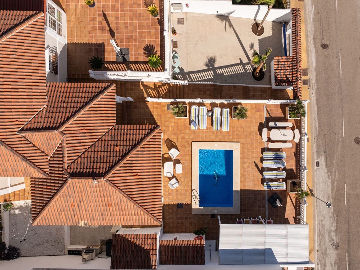 5 Zimmer Villa zu verkaufen in Alhaurin el Grande mit Pool - 840.000 € (Ref: 9823369)