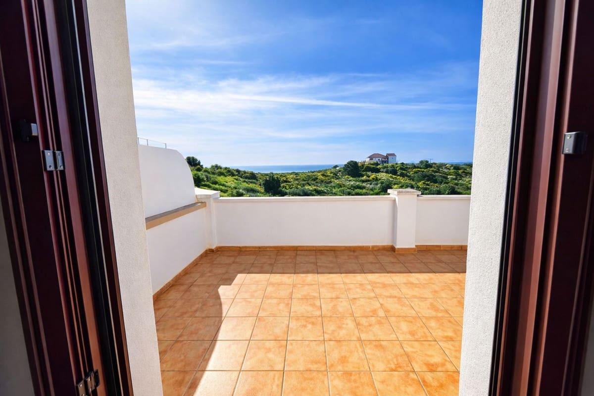 2 bedroom Semi-detached Villa for sale in Bahia de Casares with pool - € 479,000 (Ref: 9823372)