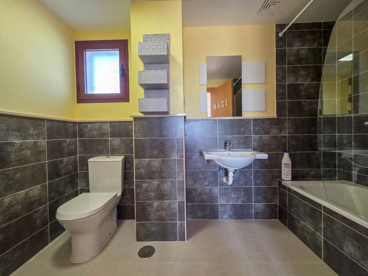 2 bedroom Semi-detached Villa for sale in Bahia de Casares with pool - € 479,000 (Ref: 9823372)