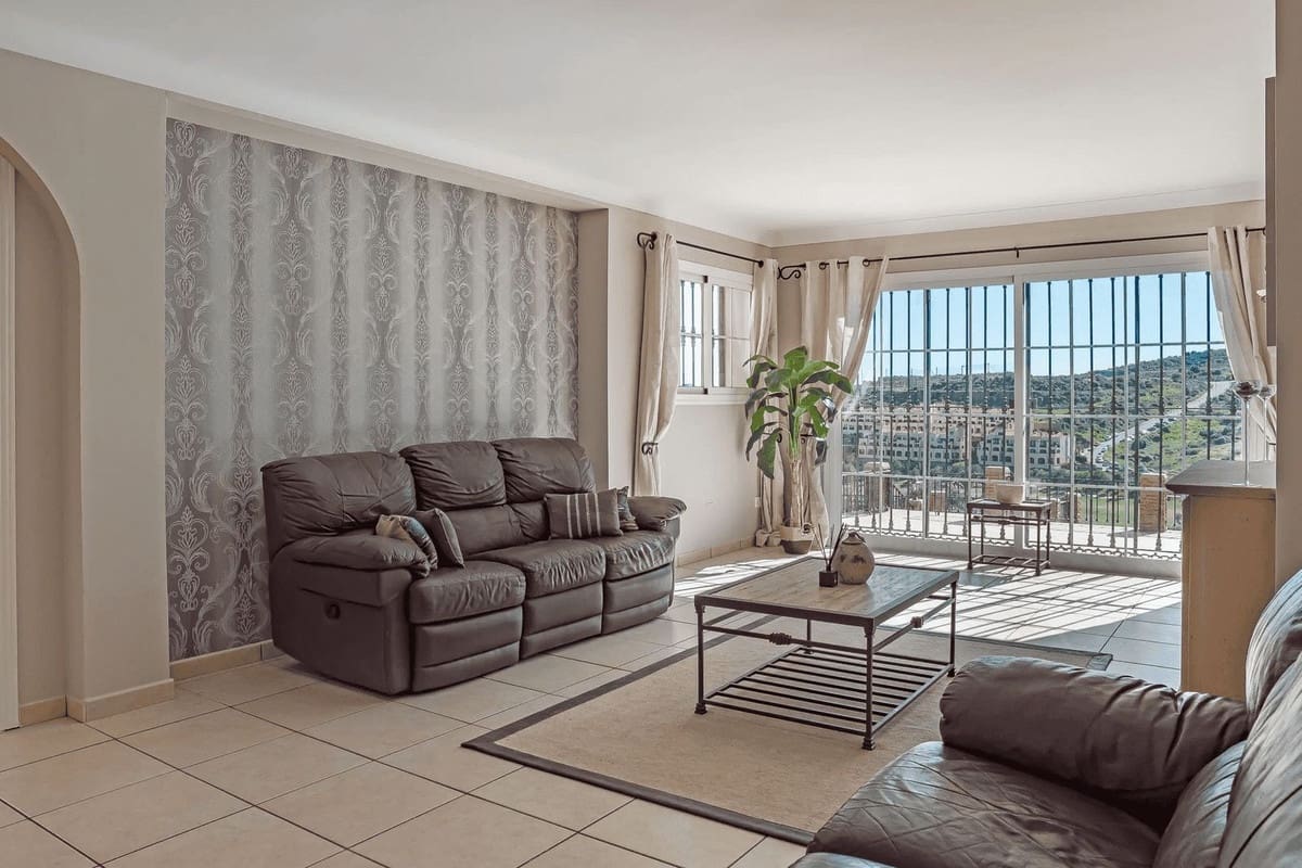 4 chambre Villa/Maison à vendre à Estepona avec piscine garage - 1 500 000 € (Ref: 9823376)