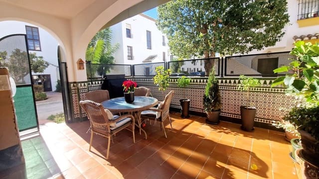 4 slaapkamer Halfvrijstaande villa te koop in Mijas Golf, Mijas met zwembad - € 479.000 (Ref: 9823378)