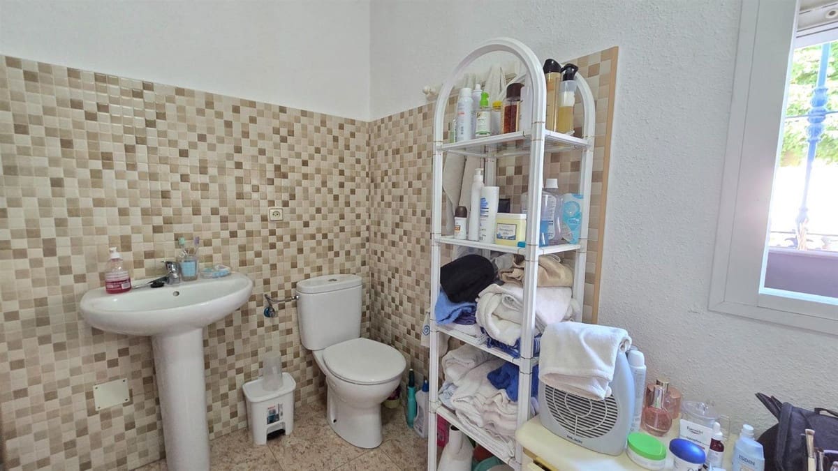 2 Zimmer Villa zu verkaufen in Arroyo de la Miel mit Pool - 550.000 € (Ref: 9823379)