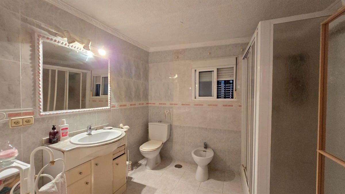 2 Zimmer Villa zu verkaufen in Arroyo de la Miel mit Pool - 550.000 € (Ref: 9823379)