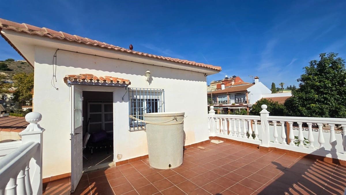 2 Zimmer Villa zu verkaufen in Arroyo de la Miel mit Pool - 550.000 € (Ref: 9823379)