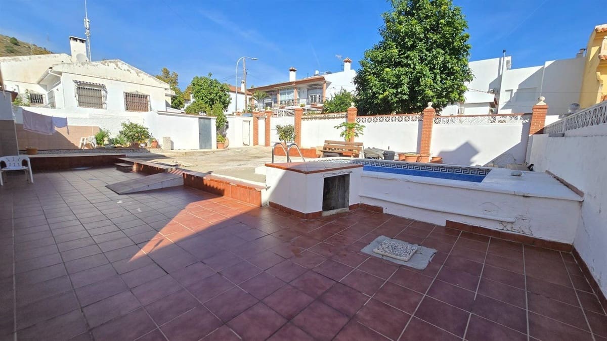 2 Zimmer Villa zu verkaufen in Arroyo de la Miel mit Pool - 550.000 € (Ref: 9823379)