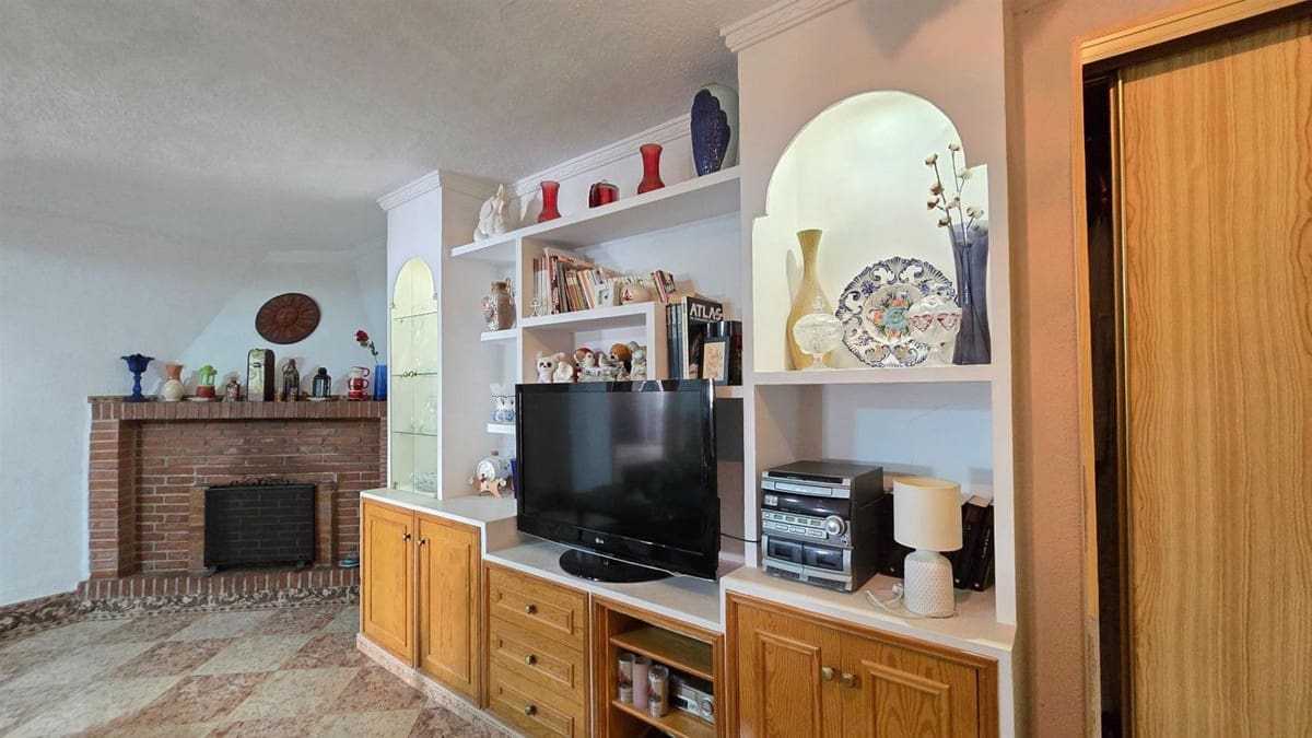 2 Zimmer Villa zu verkaufen in Arroyo de la Miel mit Pool - 550.000 € (Ref: 9823379)