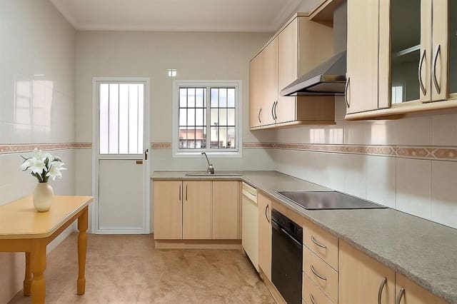2 Zimmer Villa zu verkaufen in Arroyo de la Miel, Benalmádena mit Pool - 550.000 € (Ref: 9823379)