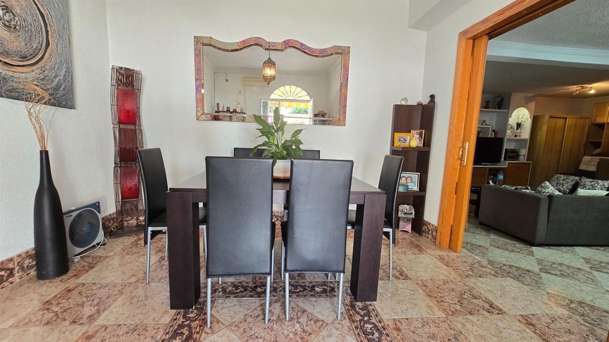 2 Zimmer Villa zu verkaufen in Arroyo de la Miel mit Pool - 550.000 € (Ref: 9823379)