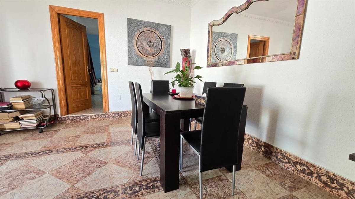 2 Zimmer Villa zu verkaufen in Arroyo de la Miel mit Pool - 550.000 € (Ref: 9823379)
