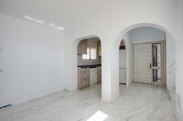 3 soveværelse Villa til salg i Centro, Estepona med swimmingpool - € 1.100.000 (Ref: 9823395)