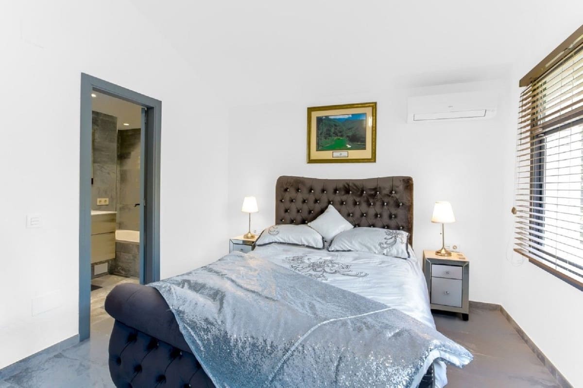 3 camera da letto Villa in vendita in Elviria con piscina - 599.000 € (Rif: 9823398)
