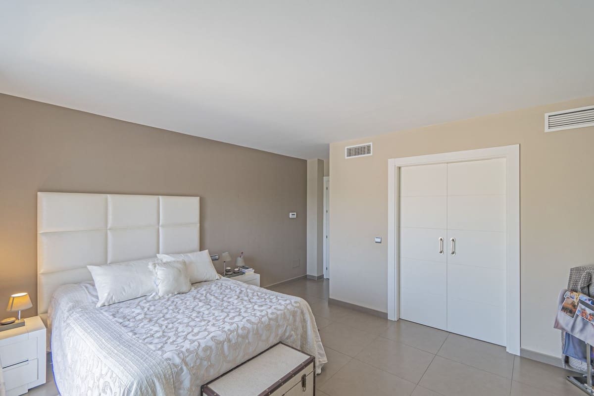 5 camera da letto Villa in vendita in San Pedro de Alcantara con piscina - 1.950.000 € (Rif: 9823399)