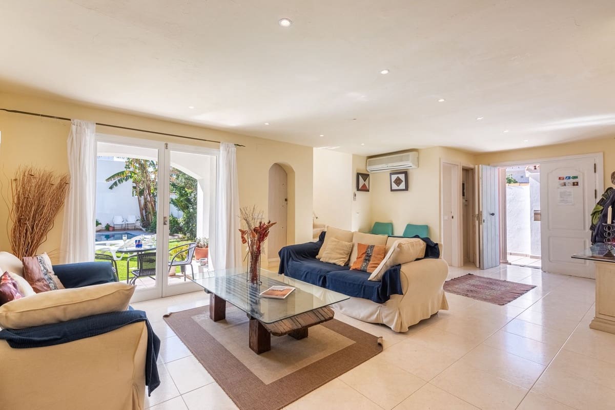 4 camera da letto Villa in vendita in San Pedro de Alcantara con piscina - 1.950.000 € (Rif: 9823400)
