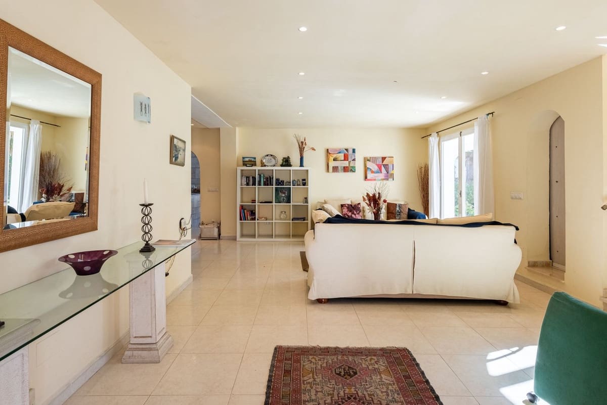 4 camera da letto Villa in vendita in San Pedro de Alcantara con piscina - 1.950.000 € (Rif: 9823400)