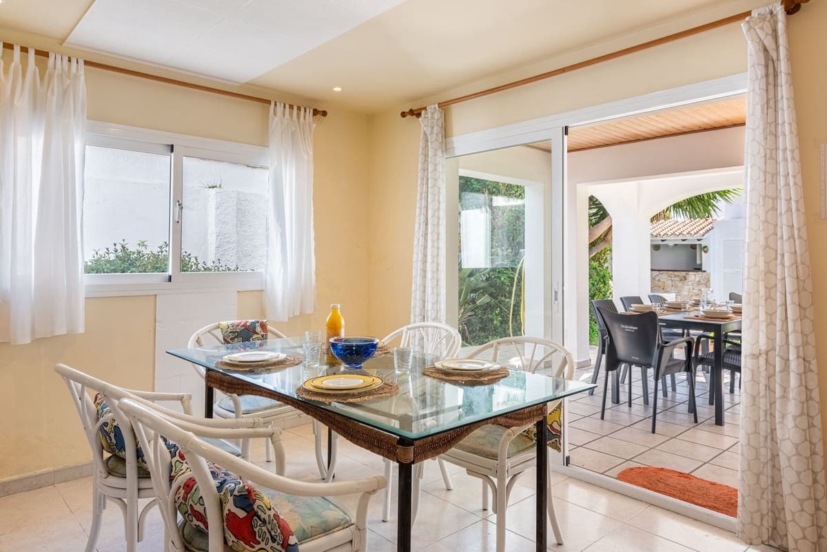 4 camera da letto Villa in vendita in San Pedro de Alcantara con piscina - 1.950.000 € (Rif: 9823400)