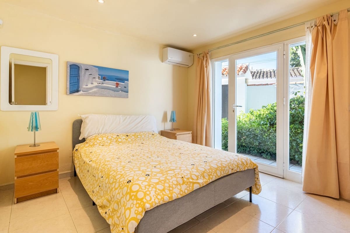 4 camera da letto Villa in vendita in San Pedro de Alcantara con piscina - 1.950.000 € (Rif: 9823400)