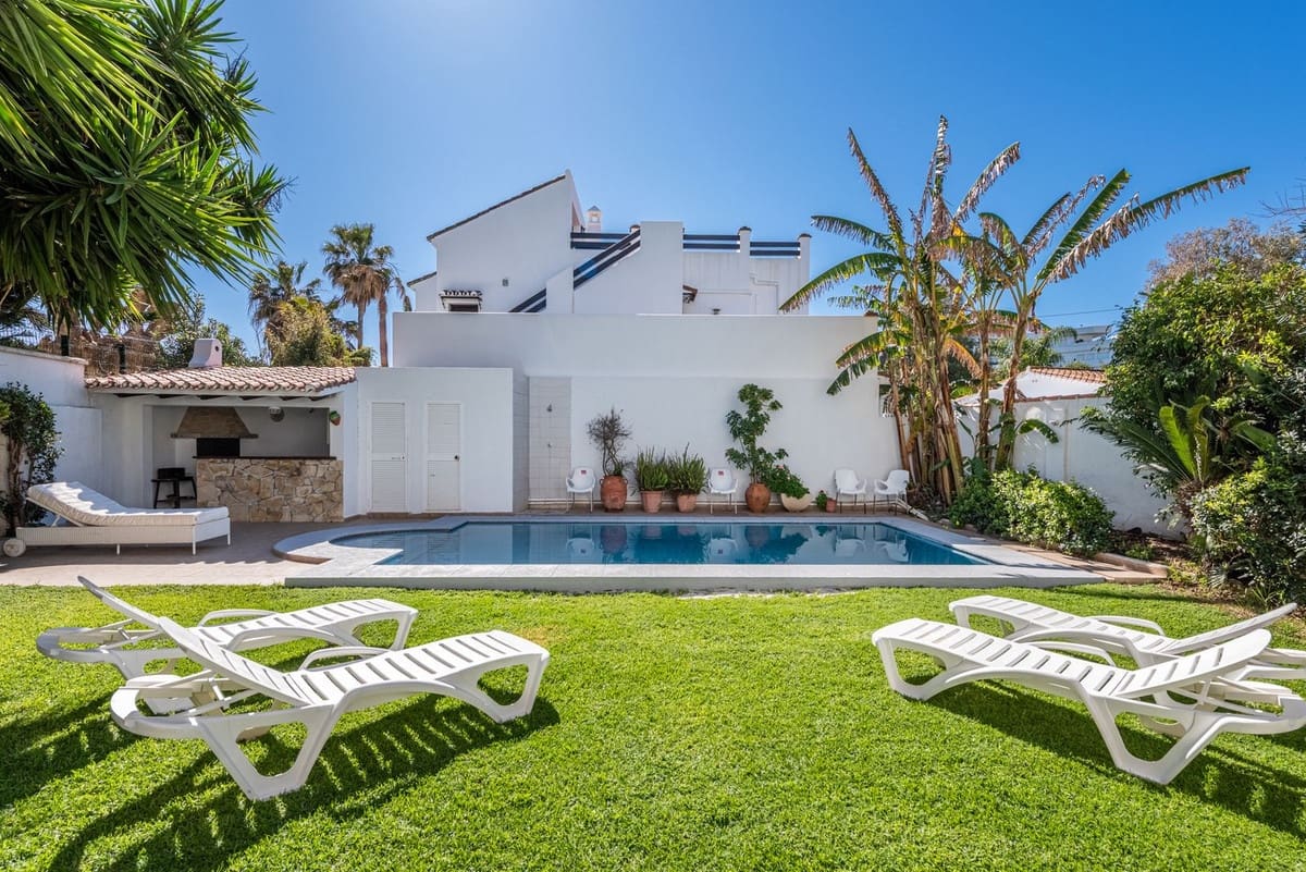 4 camera da letto Villa in vendita in San Pedro de Alcantara con piscina - 1.950.000 € (Rif: 9823400)