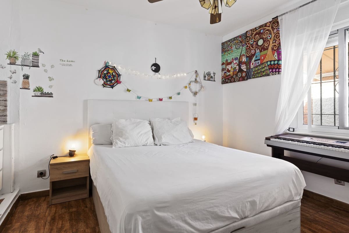 4 sypialnia Willa na sprzedaż w Fuengirola - 555 000 € (Ref: 9823403)