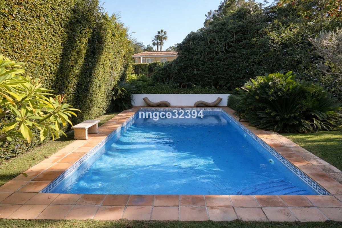 5 chambre Villa/Maison à vendre à Sotogrande avec piscine garage - 1 590 000 € (Ref: 9823404)