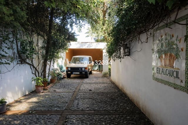 5 soveværelse Villa til salg i Sotogrande Costa, San Roque med swimmingpool garage - € 1.590.000 (Ref: 9823404)